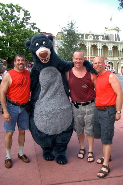 "Now THAT'S what I call a Bear Jamboree!"
